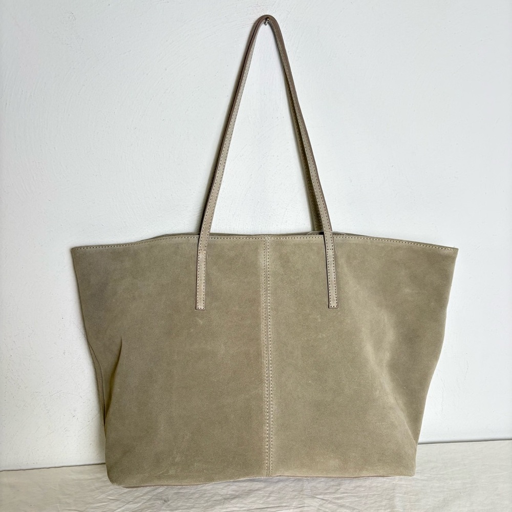GARNET HILL Suede Leather Tote Made in Italy New w Tags Sand Beige Taupe Cream - Picture 5 of 15